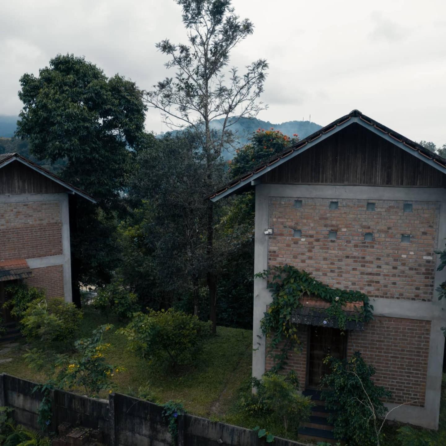 Barsati Ranches Villa Vythiri Ngoại thất bức ảnh
